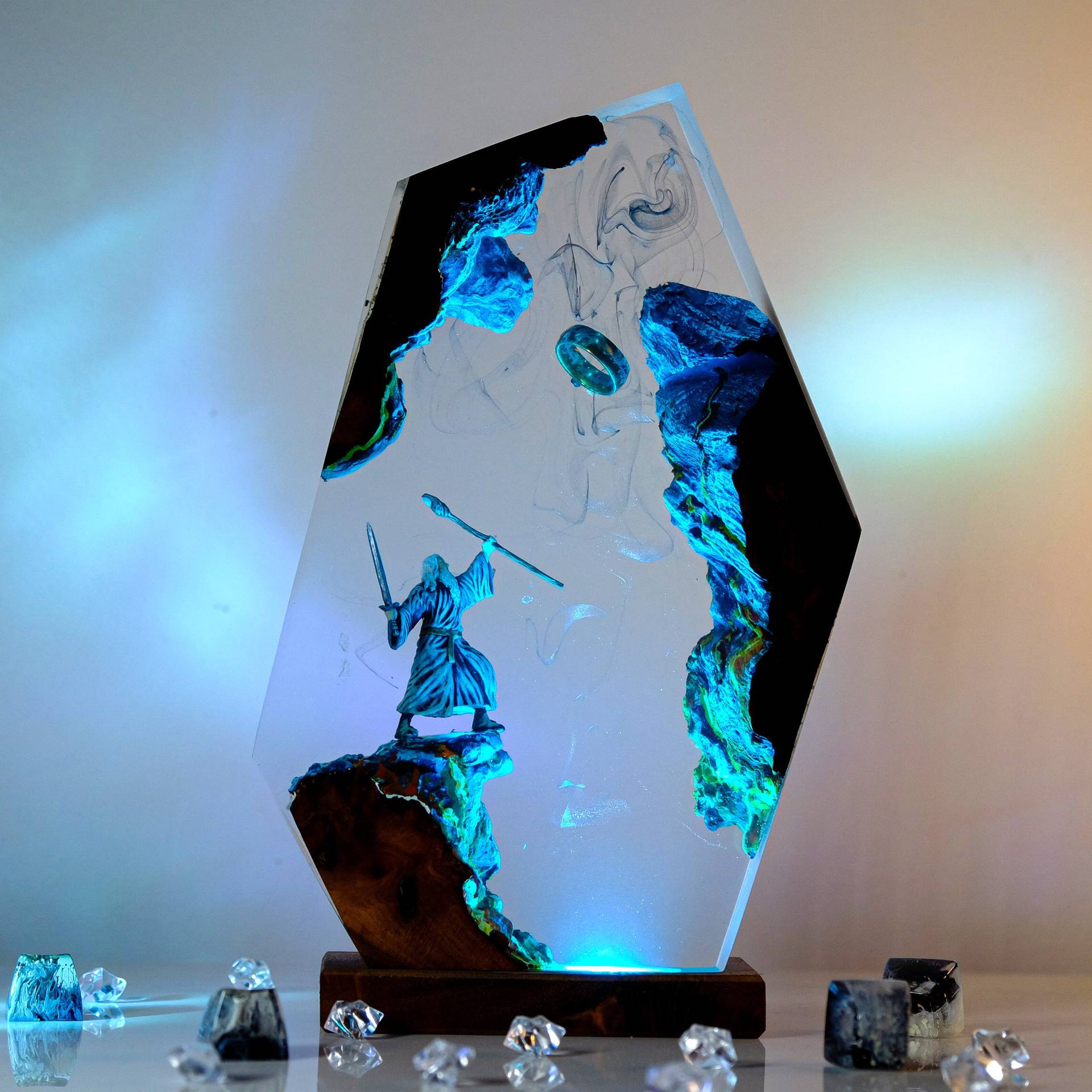 Led Desk Light Usb - Luminária de Resina com Figura de