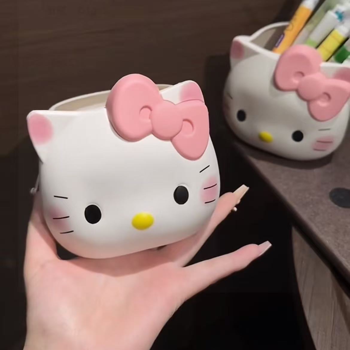 Suporte de Lápis Hello Kitty F - Desk Setup Organizer avaliação e preço
